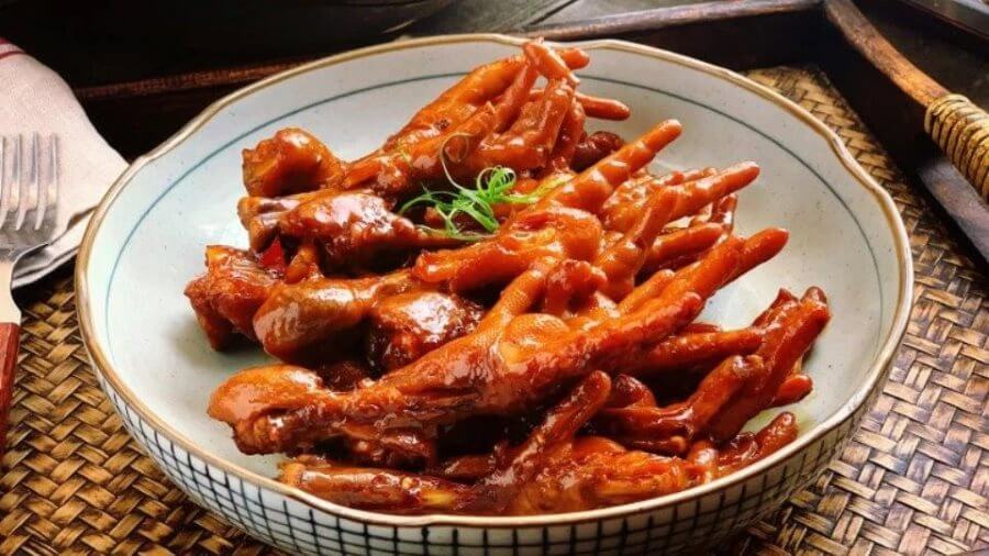 Chân gà nướng bao nhiêu calo? Lợi ích khi ăn chân gà nướng
