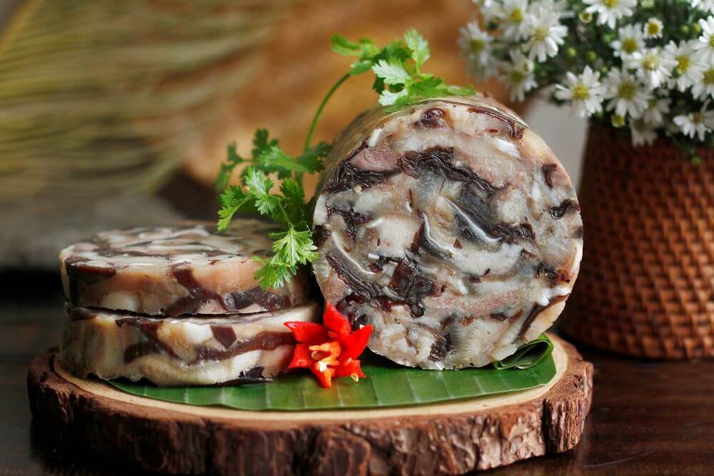 Giò thủ bao nhiêu calo? Ăn giò thủ có béo (mập) không?