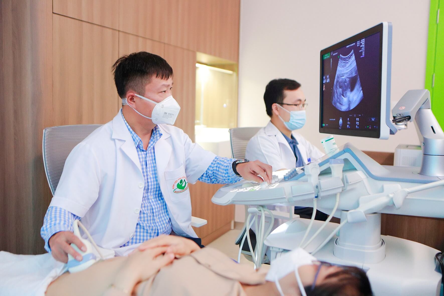 Bệnh nhân đến thăm khám tại Bệnh viện Phụ sản Hà Nội