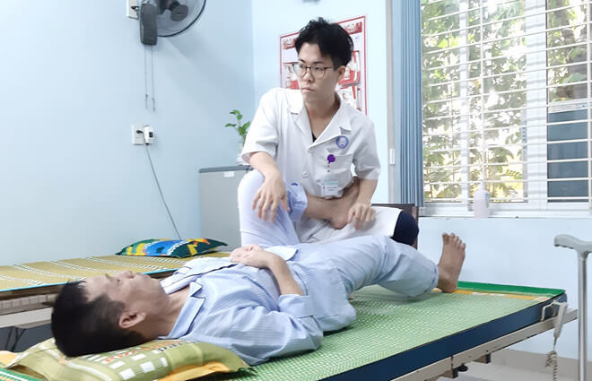 Bệnh nhân điều trị tại Bệnh viện phục hồi chức năng tỉnh Thừa Thiên Huế