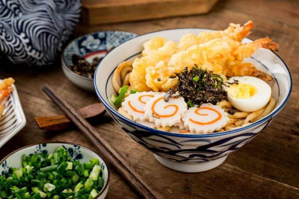 Mì Udon bao nhiêu calo? Ăn mì Udon có mập (béo) không?
