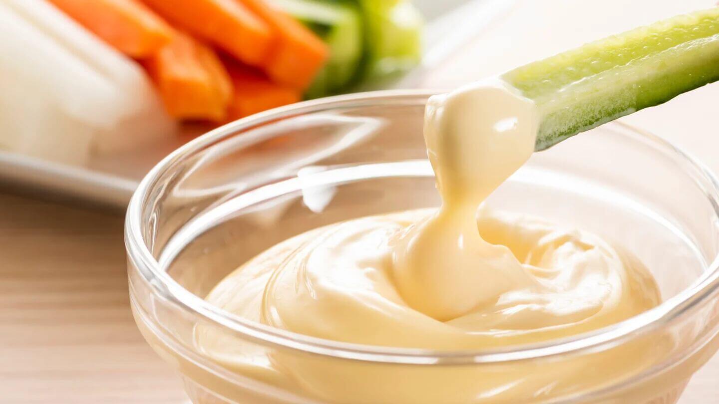 Cách làm sốt mayonnaise tại nhà đơn giản