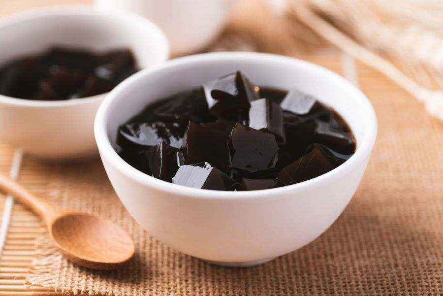 Thạch sương sáo (thạch đen) bao nhiêu calo?