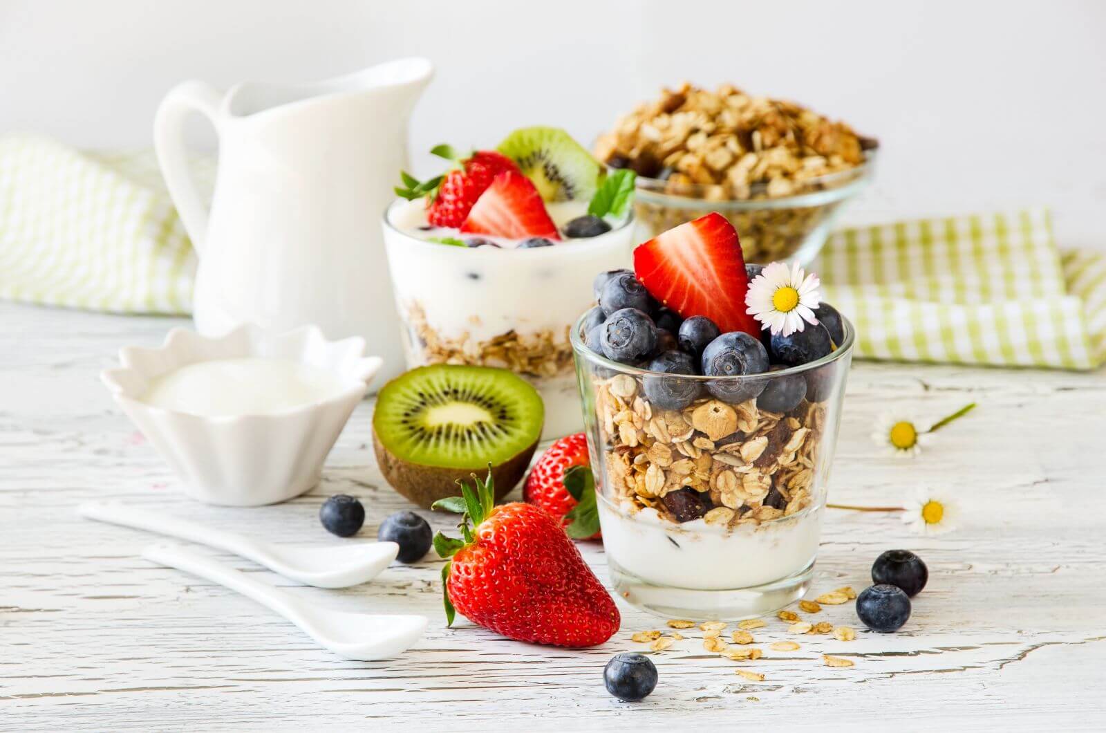 100g Granola bao nhiêu calo? Cách sử dụng Granola không gây tăng cân