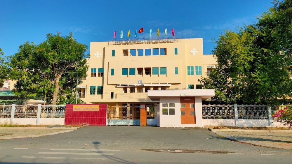 Bệnh viện Đa khoa Khu vực Tiểu Cần