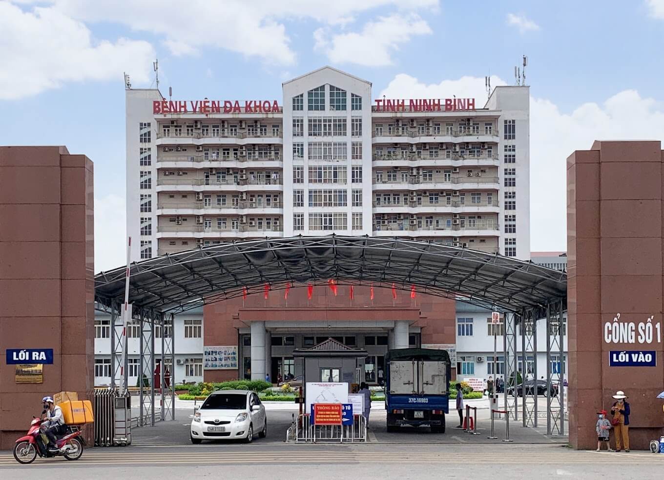 [Review] Bệnh viện Đa khoa Ninh Bình: Đặt lịch khám nhanh chóng & dễ dàng