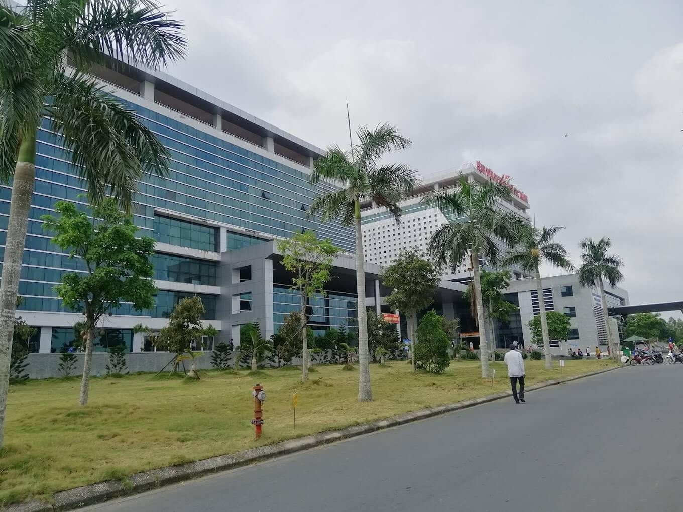 [Review] Bệnh viện Đa Khoa Tỉnh Sóc Trăng: Chuyên về gì? Có tốt không? Hướng dẫn đặt lịch hẹn khám
