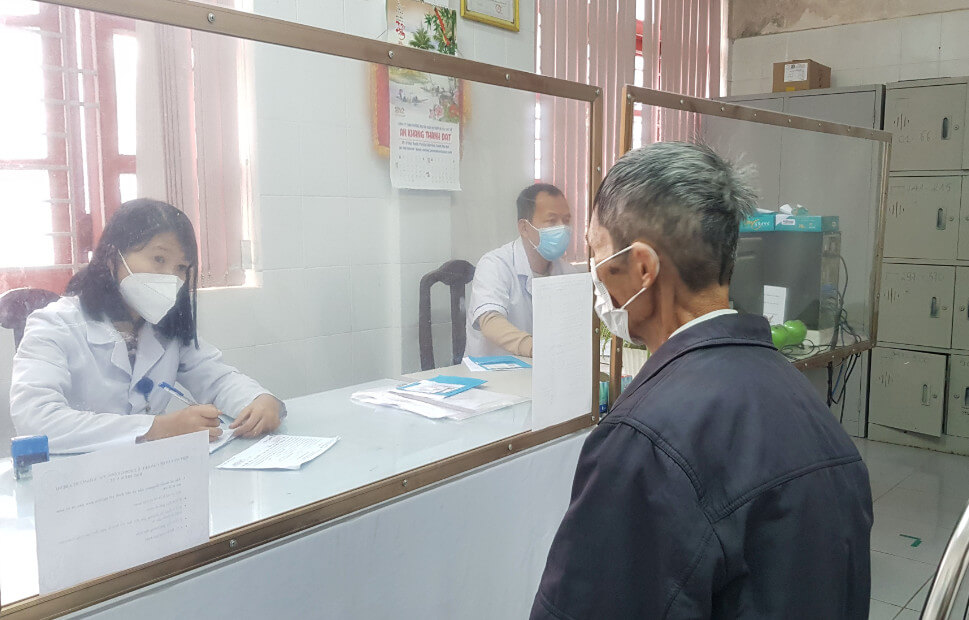 Bệnh nhân đến thăm khám tại bệnh viện