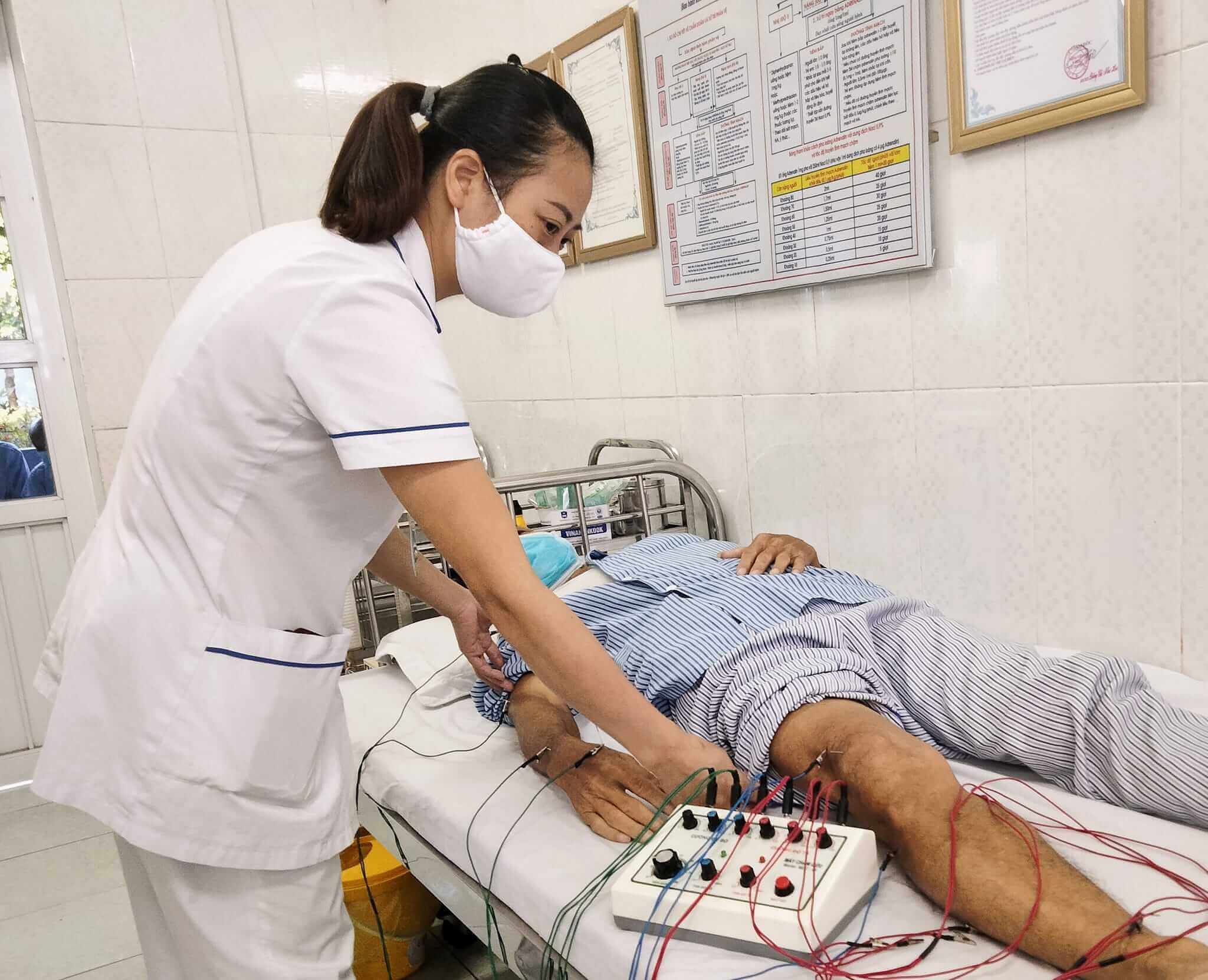 Hoạt động điều trị tại Bệnh viện Y học cổ truyền tỉnh Yên Bái
