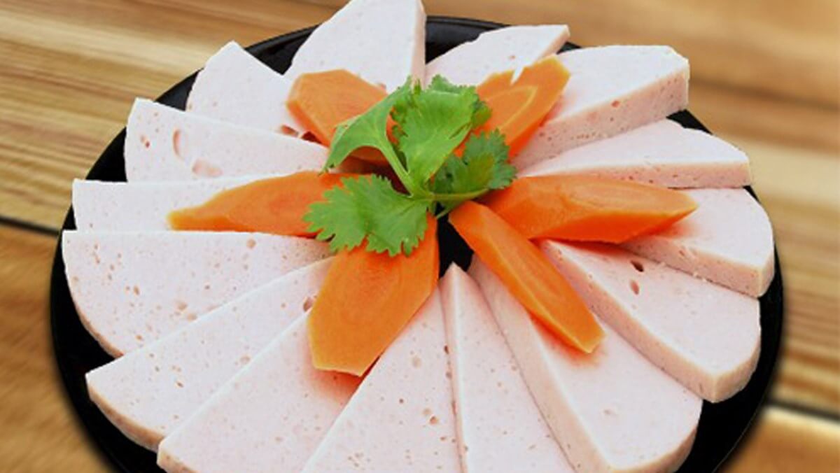 100g chả lụa bao nhiêu calo? Cách ăn chả lụa không sợ béo?