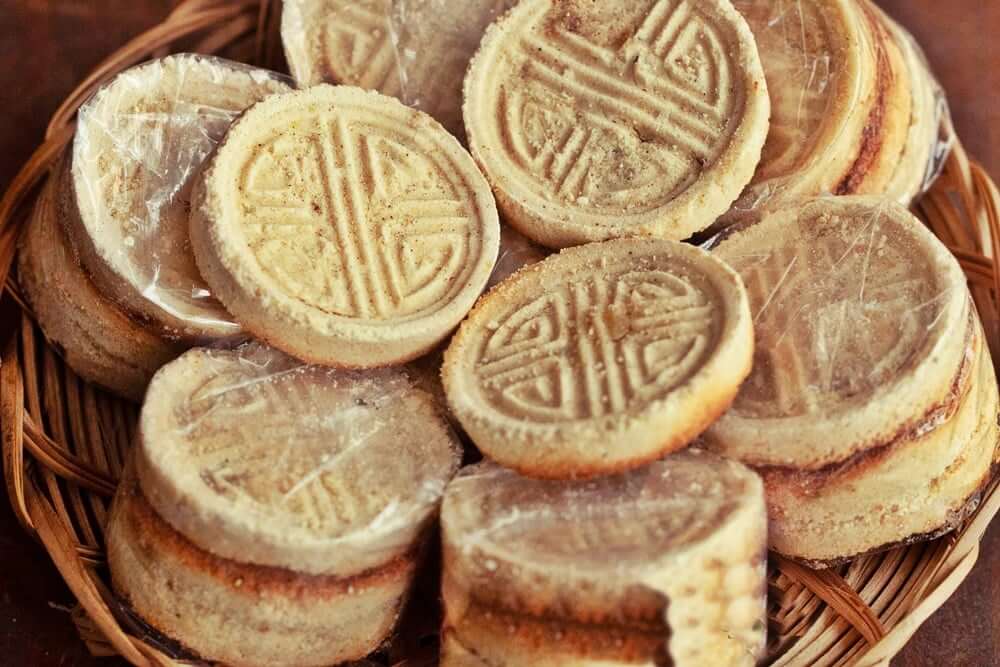 Bánh đậu xanh bao nhiêu calo? Ăn bánh đậu xanh có mập ( béo) không?