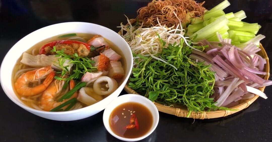 1 tô bún mắm bao nhiêu calo? Hàm lượng dinh dưỡng có trong bún mắm