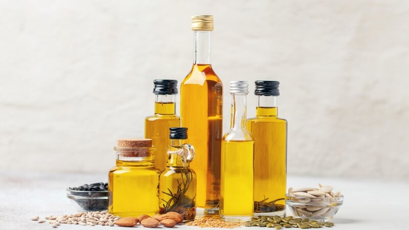 Trung bình, một muỗng dầu ăn có khoảng 40 calo