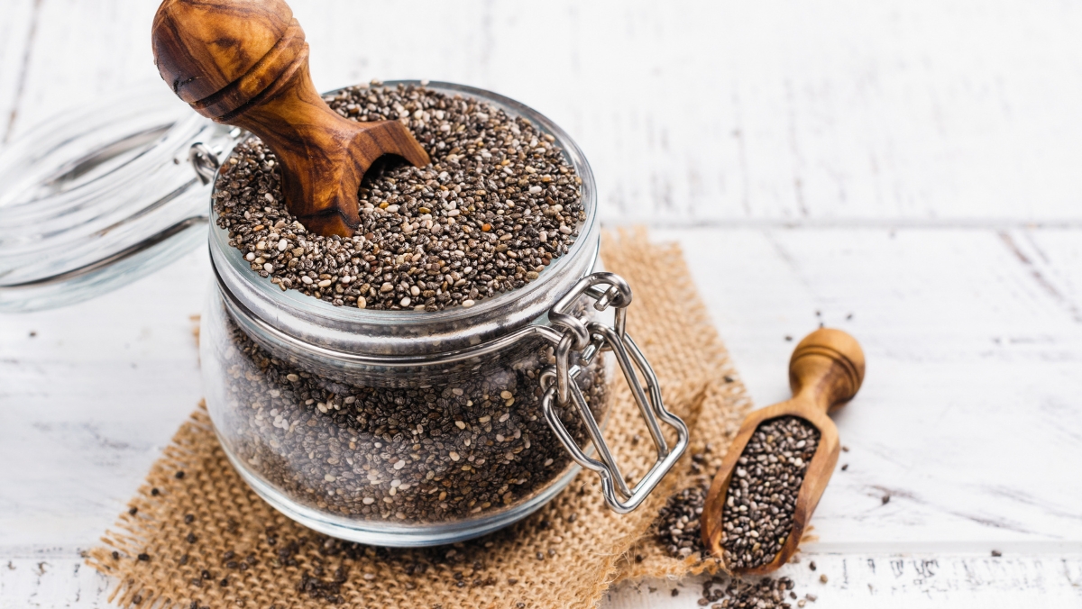 Hạt chia bao nhiêu calo? Công dụng của hạt chia