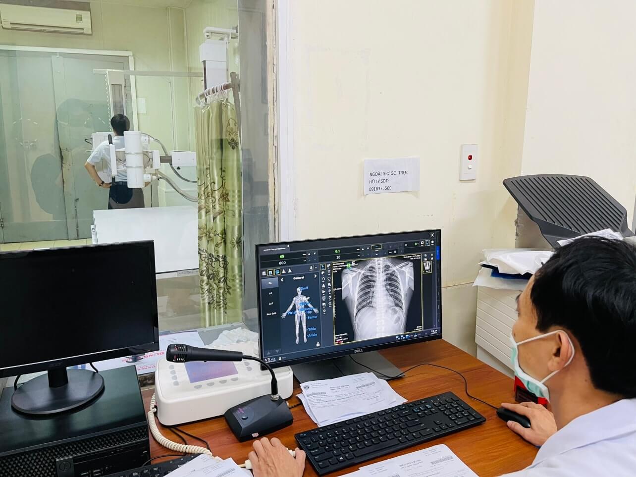 Bệnh nhân đến thăm khám tại bệnh viện