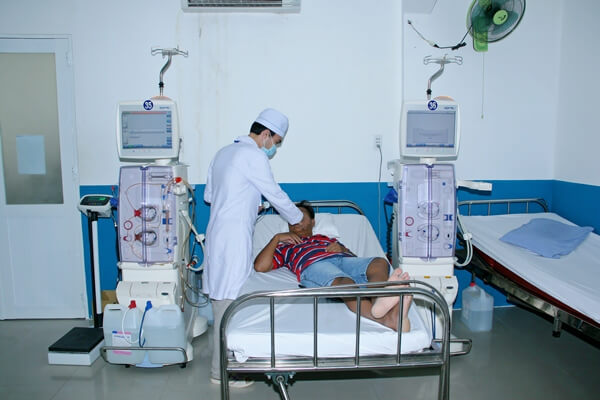 Bênh nhân đến thăm khám tại bệnh viện