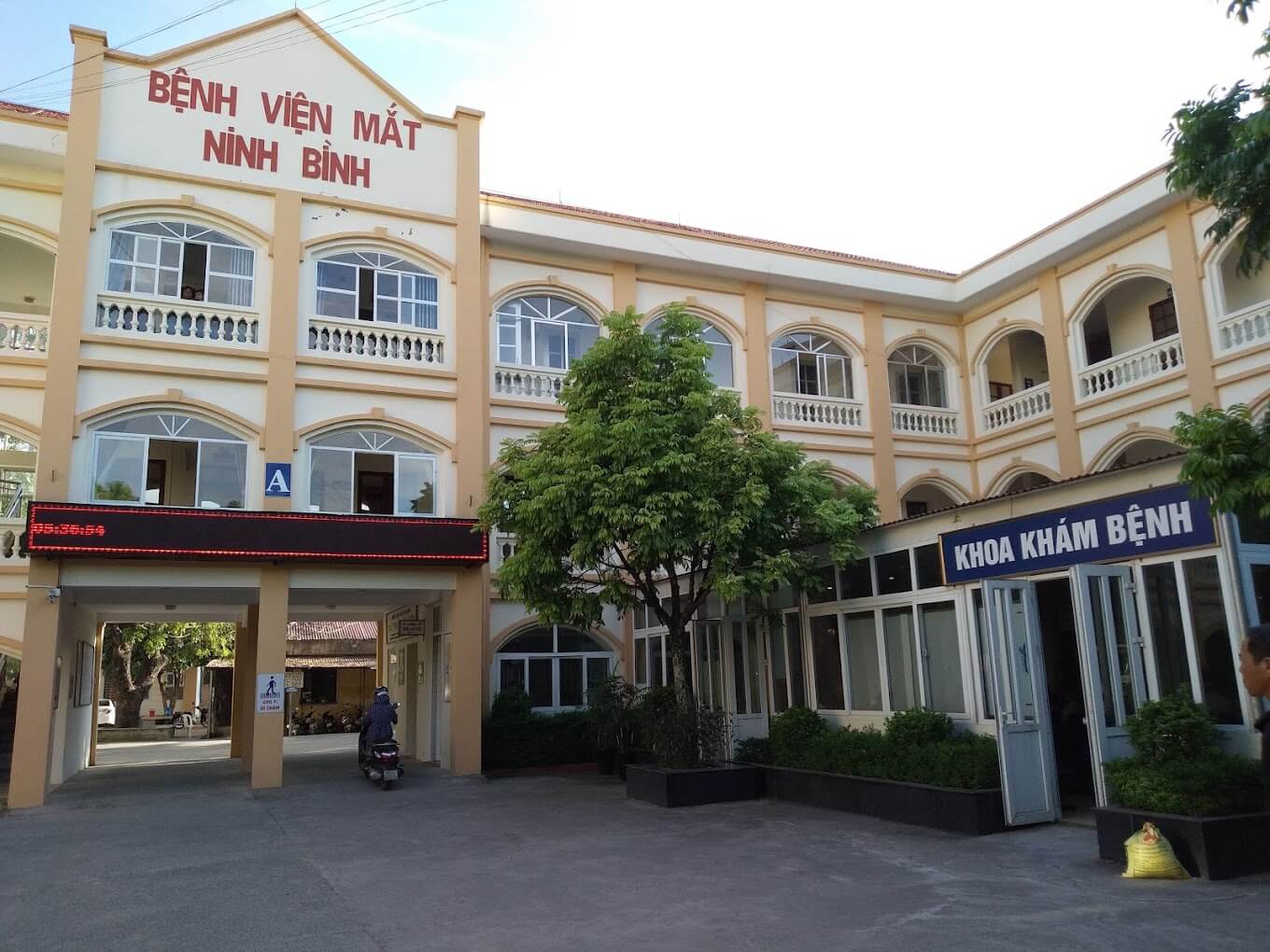 Bệnh viện Mắt tỉnh Ninh Bình