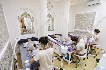 Daisy Spa