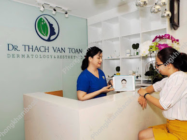 Phòng Khám Da Liễu & Thẩm Mỹ Thạch Văn Toàn
