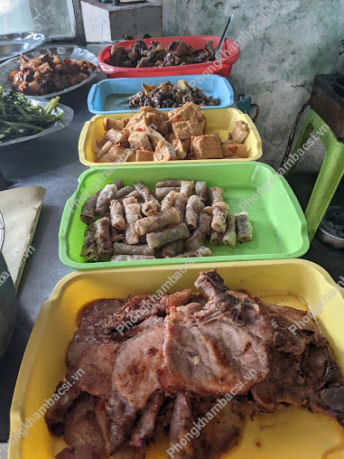 Nhà Thuốc Tây - Lạc Long Quân