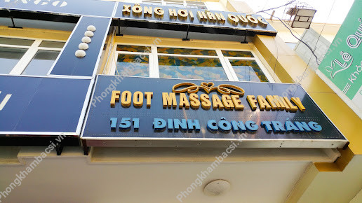 Foot Massage Family