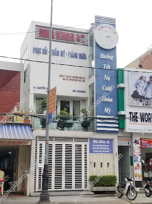 Phòng Khám Nha Khoa - 42 Nguyễn Huệ