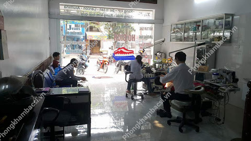 Phòng khám Răng Hàm Mặt Hồ Bích - 844 Cù Chính Lan, Phường Phư Lâm