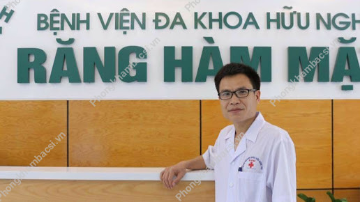 Phòng khám Nha Khoa Minh Châu - BS Tám