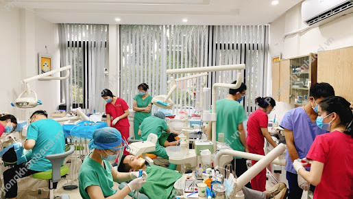 Nha Khoa Phuong - Dr Phuong's Dental Clinic