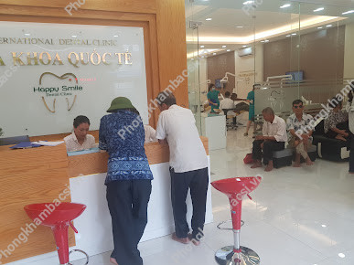 Nha Khoa Quốc Tế Happy Smile