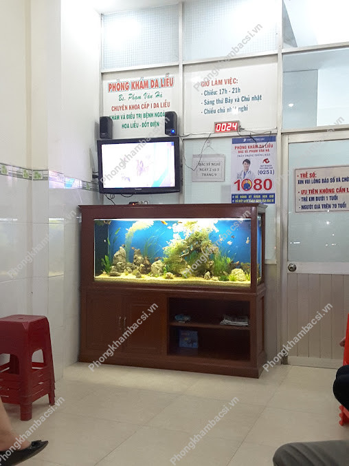 Phòng Khám Da Liễu - BS Hà