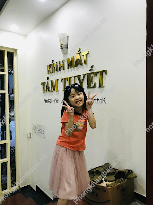 Phòng Khám Mắt - BS Tám Tuyết