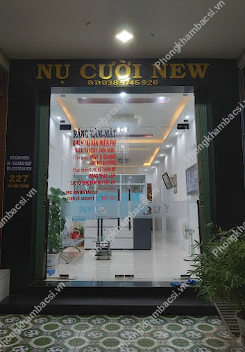 Phòng Khám Nha Khoa - BS Quý