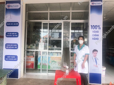 Quầy thuốc tây Út Hằng