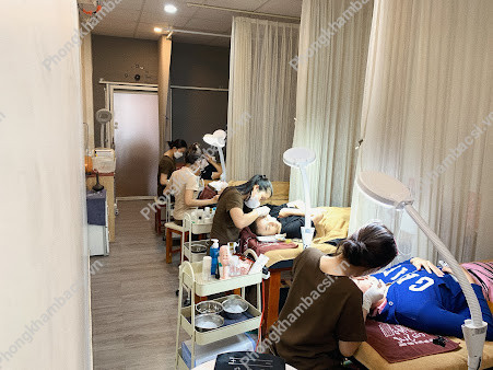 Spa Nhà Của Sue