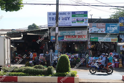 Nhà Thuốc Tây Trần Huy