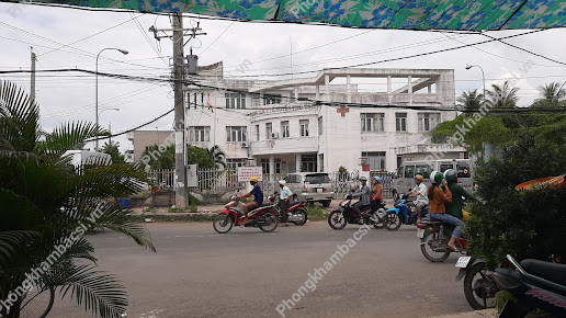 Trung tâm Y tế huyện Phú Tân