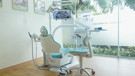 Dr. Care Implant Clinic - Trồng răng implant không đau