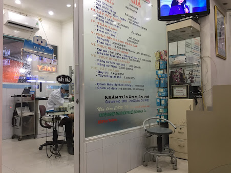 Nha Khoa Cẩm Tú