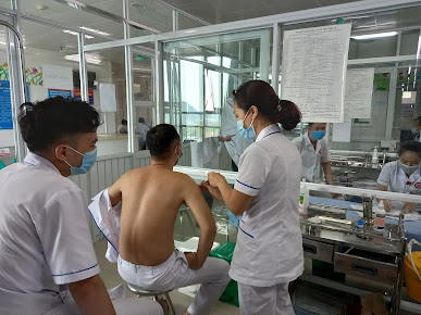 Phòng Khám Nội Khoa - BS Nam