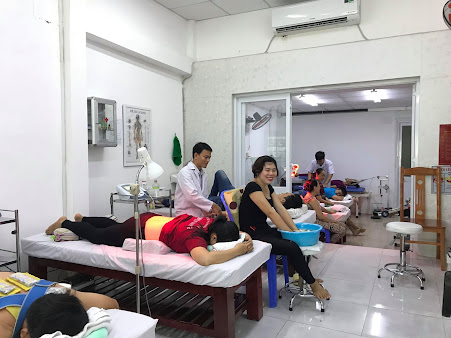 Phòng Khám Vật Lý Trị Liệu Hoa Nam
